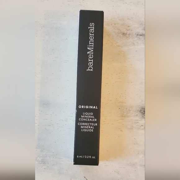 *SALE* bareMinerals Liquid Mineral Concealer in Fair 1W - Picture 3 of 5